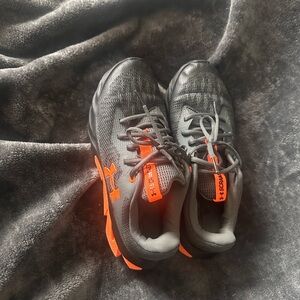 Under Armour Unisex  Gray and Orange Running Shoes